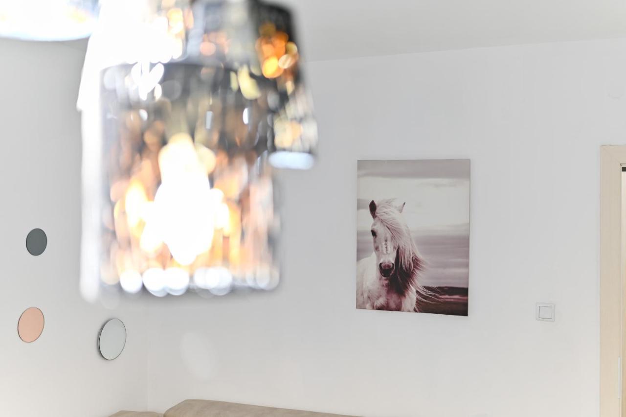 Apartment Ds *
